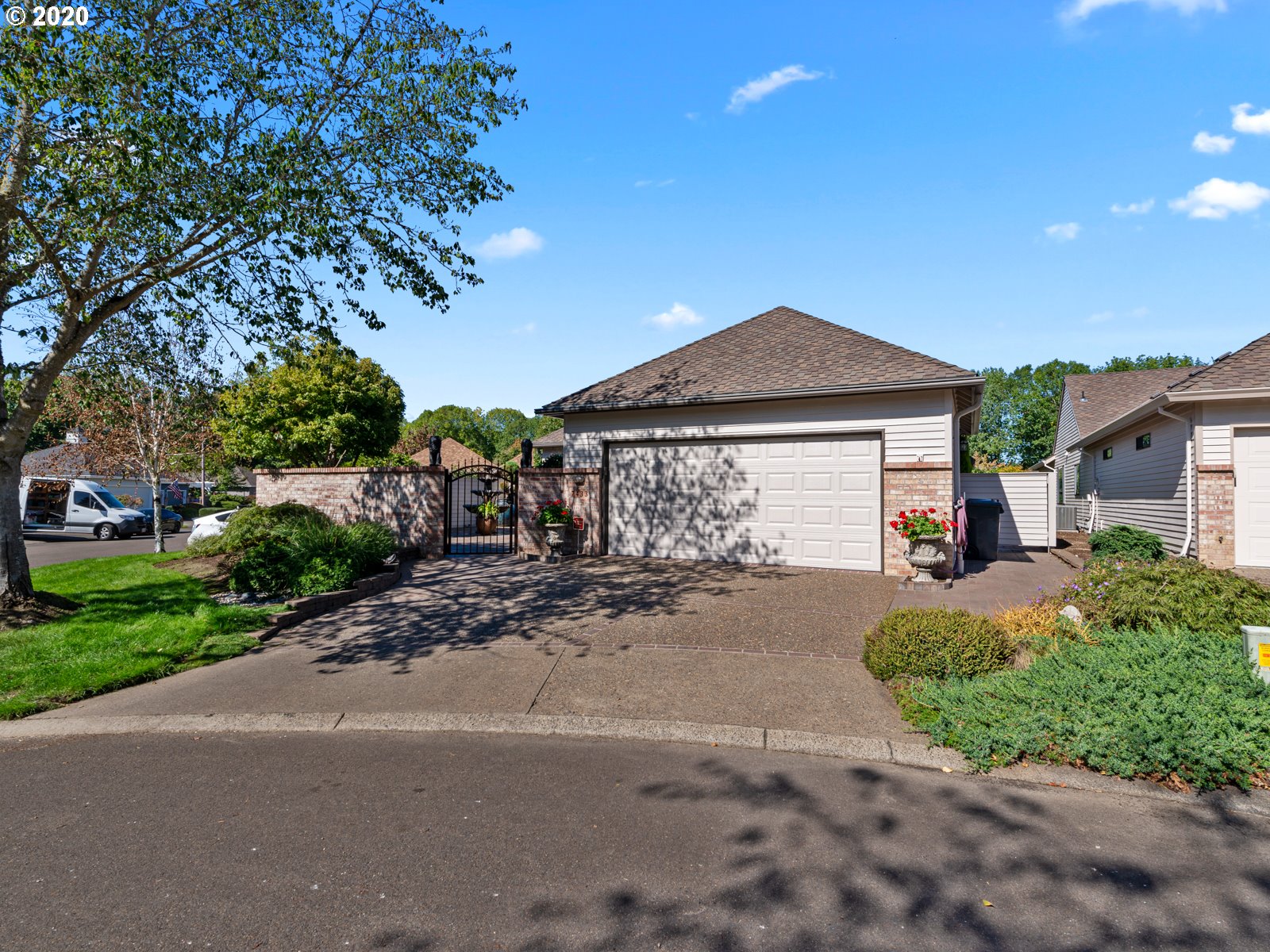 7433 Southwest Lakeside Loop Wilsonville, OR 97070 - Photo 32 of 32 Gallery Image 32