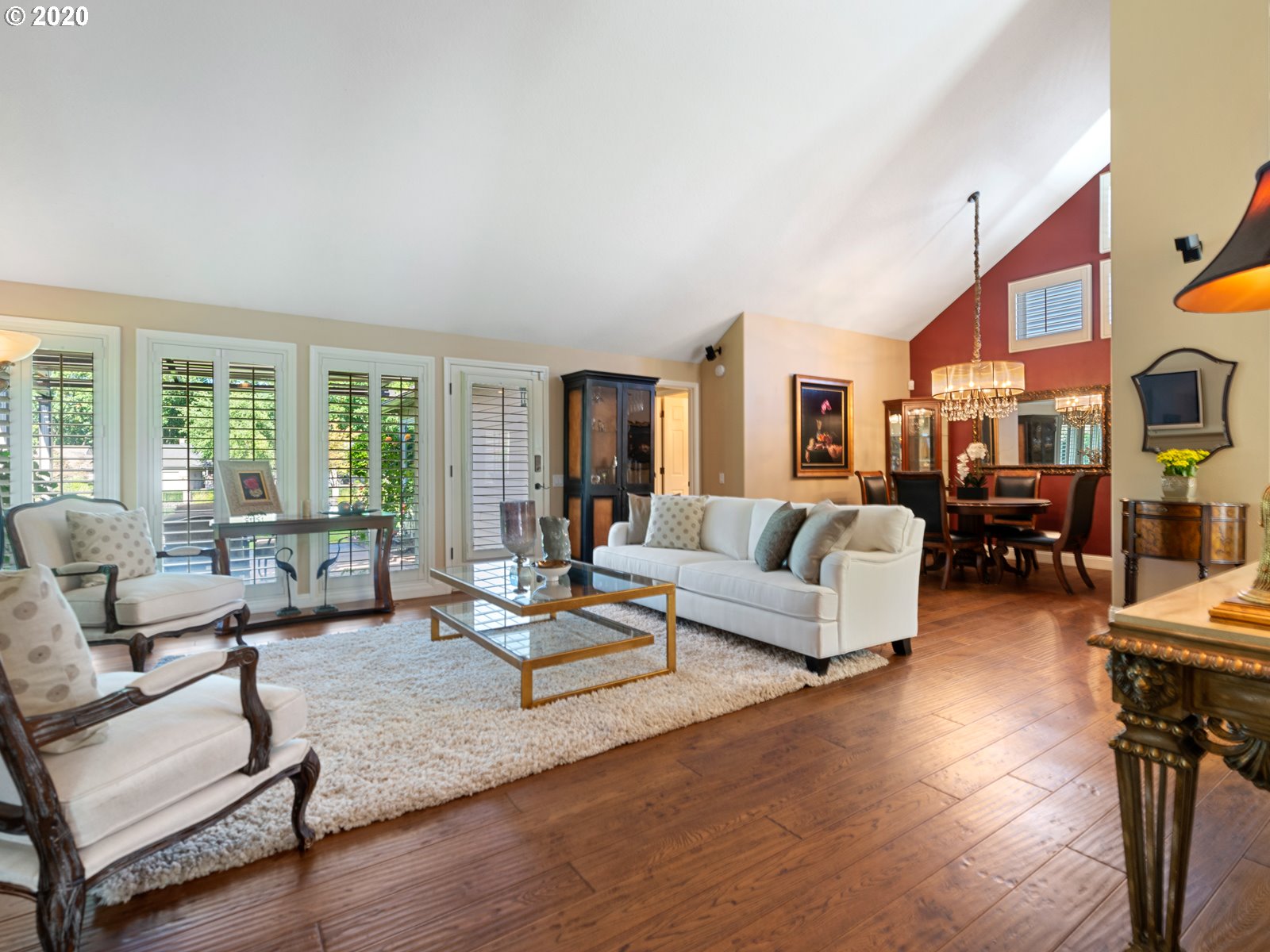 7433 Southwest Lakeside Loop Wilsonville, OR 97070 - Photo 5 of 32 Gallery Image 5