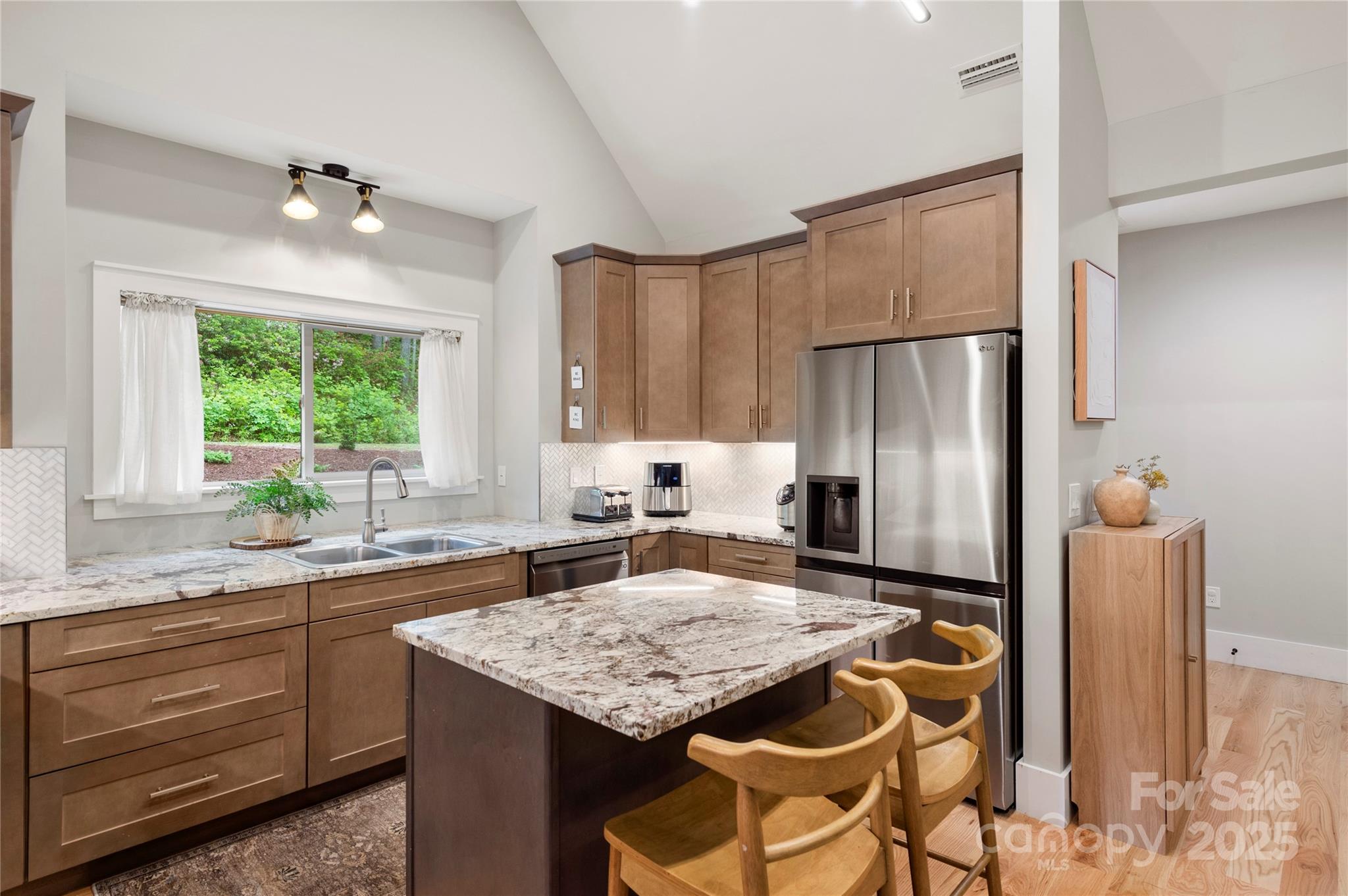 68 Huckleberry Ridge Lane Zirconia, NC 28790 - Photo 9 of 45