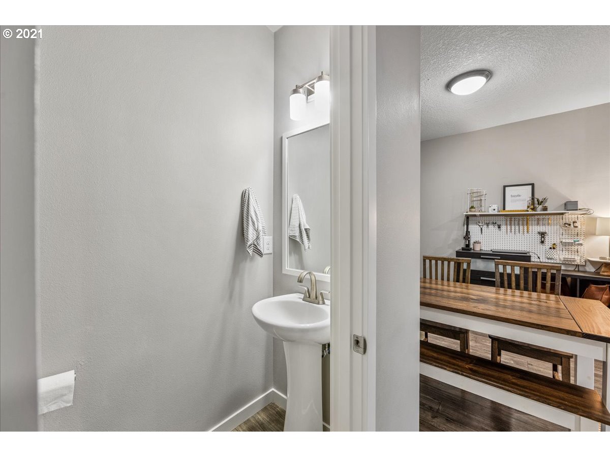 186 North 44th Place Ridgefield, WA 98642 - Photo 17 of 32