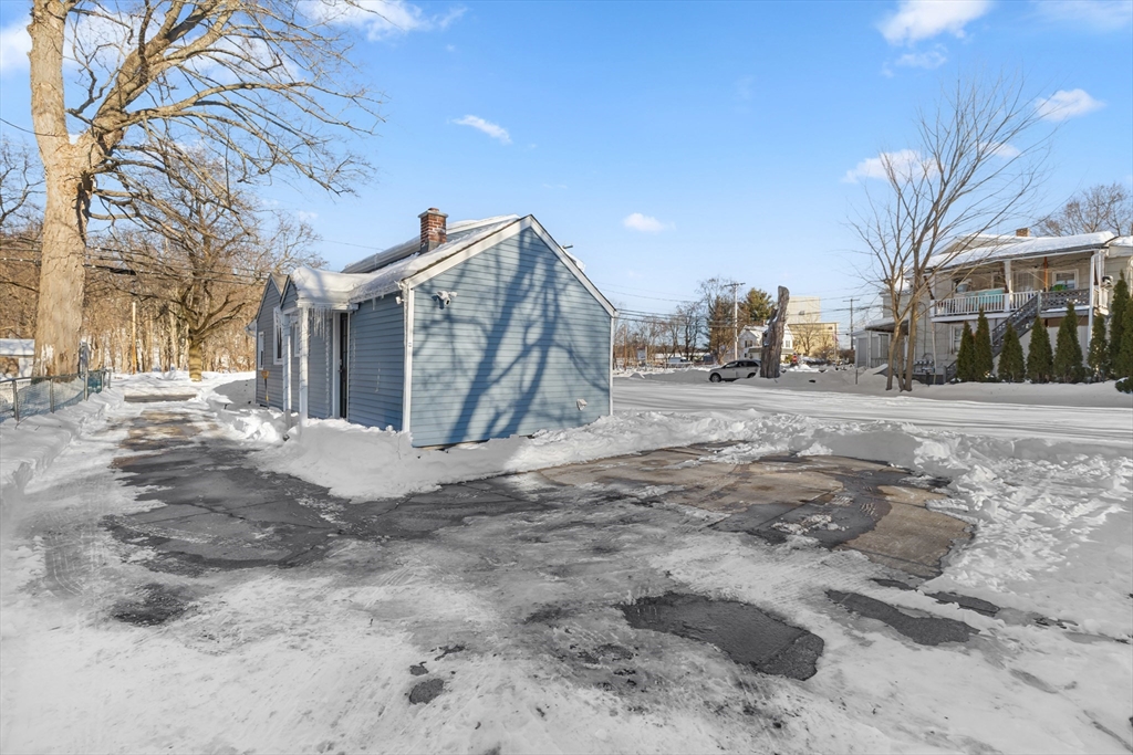 1240 South Main Street Palmer, MA 01069 - Photo 22 of 27