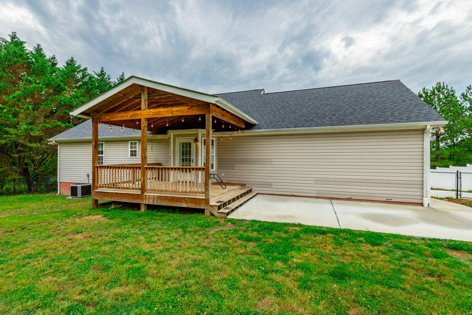 1092 Beaumont Road Ringgold, GA 30736 - Photo 23 of 68 1092 Beaumont Road HD-25