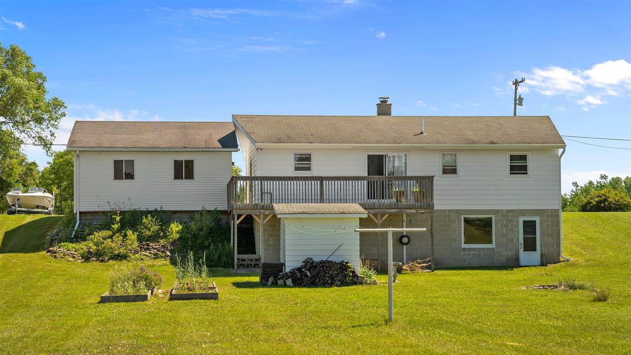 13386 Indian Road Kewadin, MI 49648 - Photo 22 of 32 1889826-21.JPG