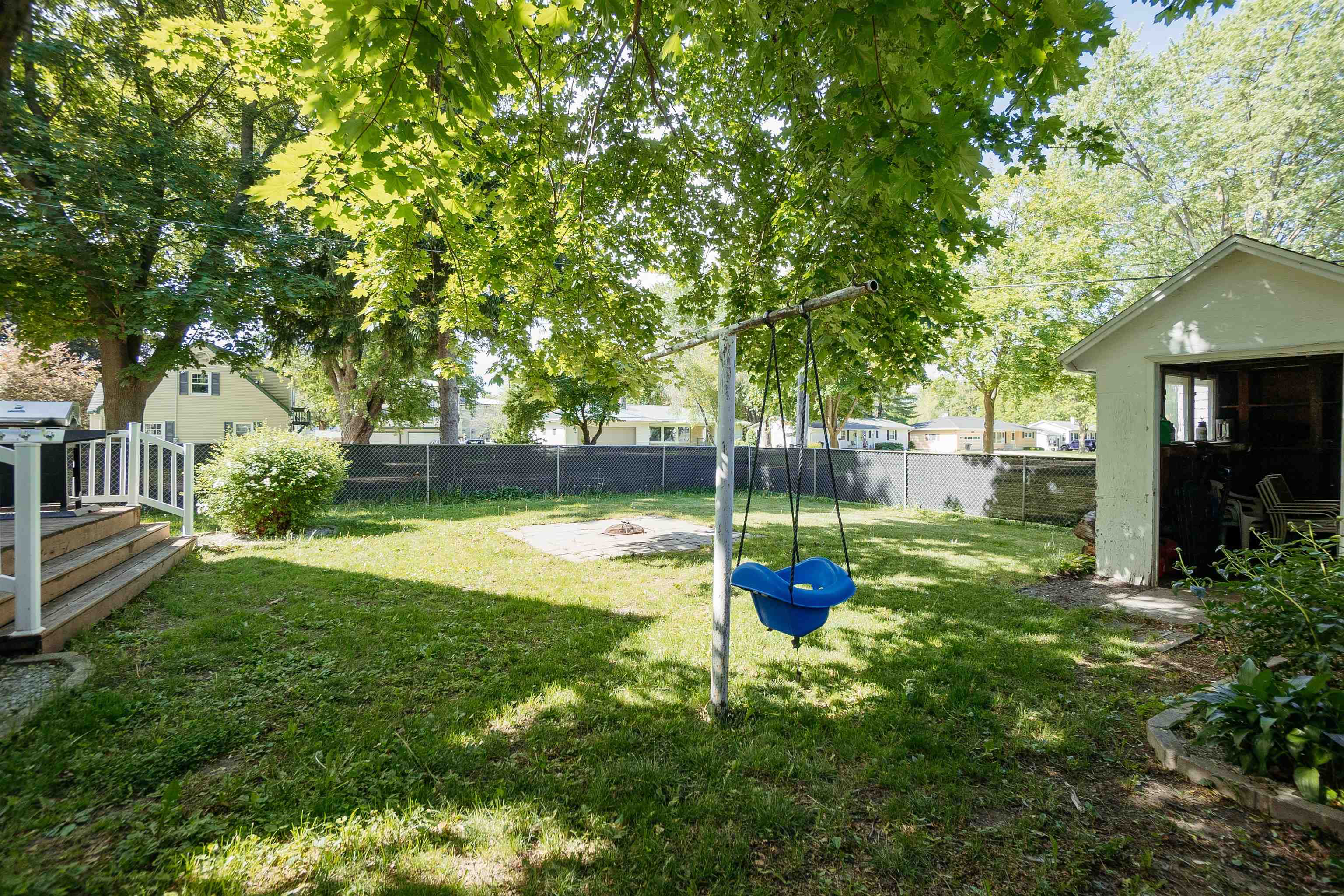 536 Eureka Street Ripon, WI 54971 - Photo 8 of 32