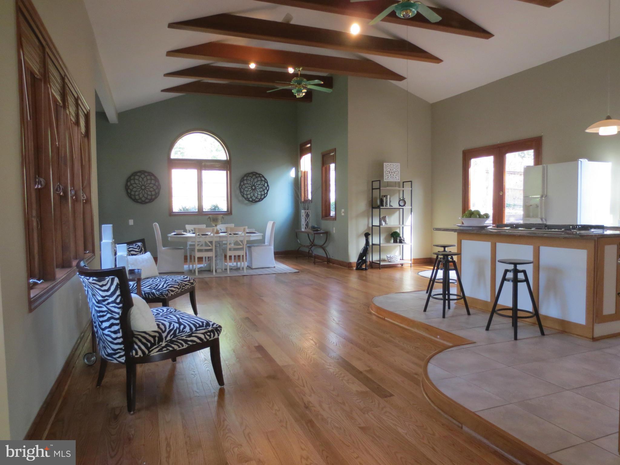1305 Gahant Road Alexandria, VA 22308 - Photo 12 of 30 Dining Room