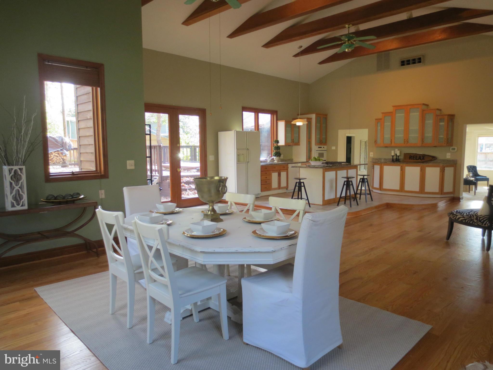 1305 Gahant Road Alexandria, VA 22308 - Photo 17 of 30 Dining Room
