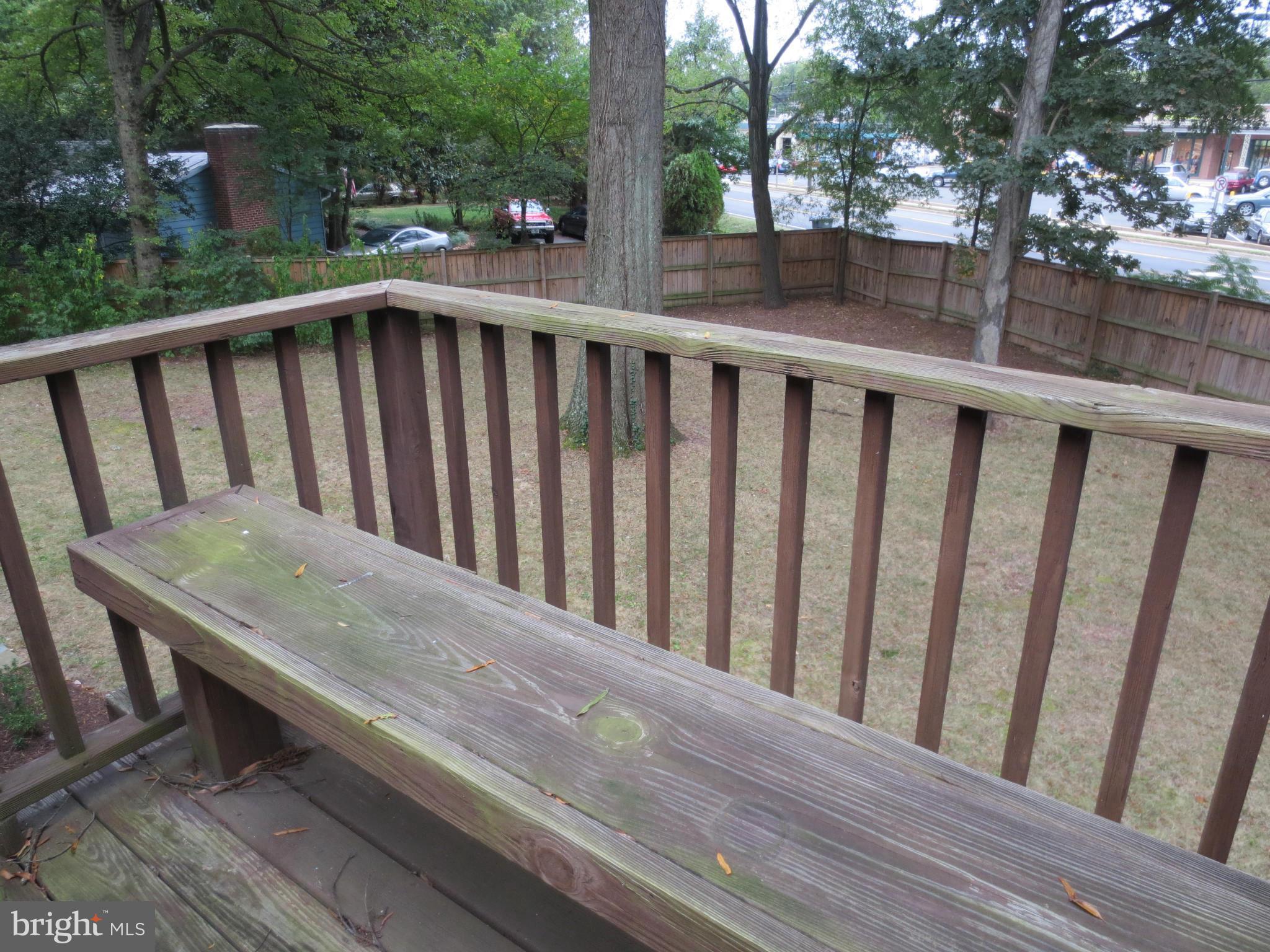 1305 Gahant Road Alexandria, VA 22308 - Photo 22 of 30 Exterior (General)