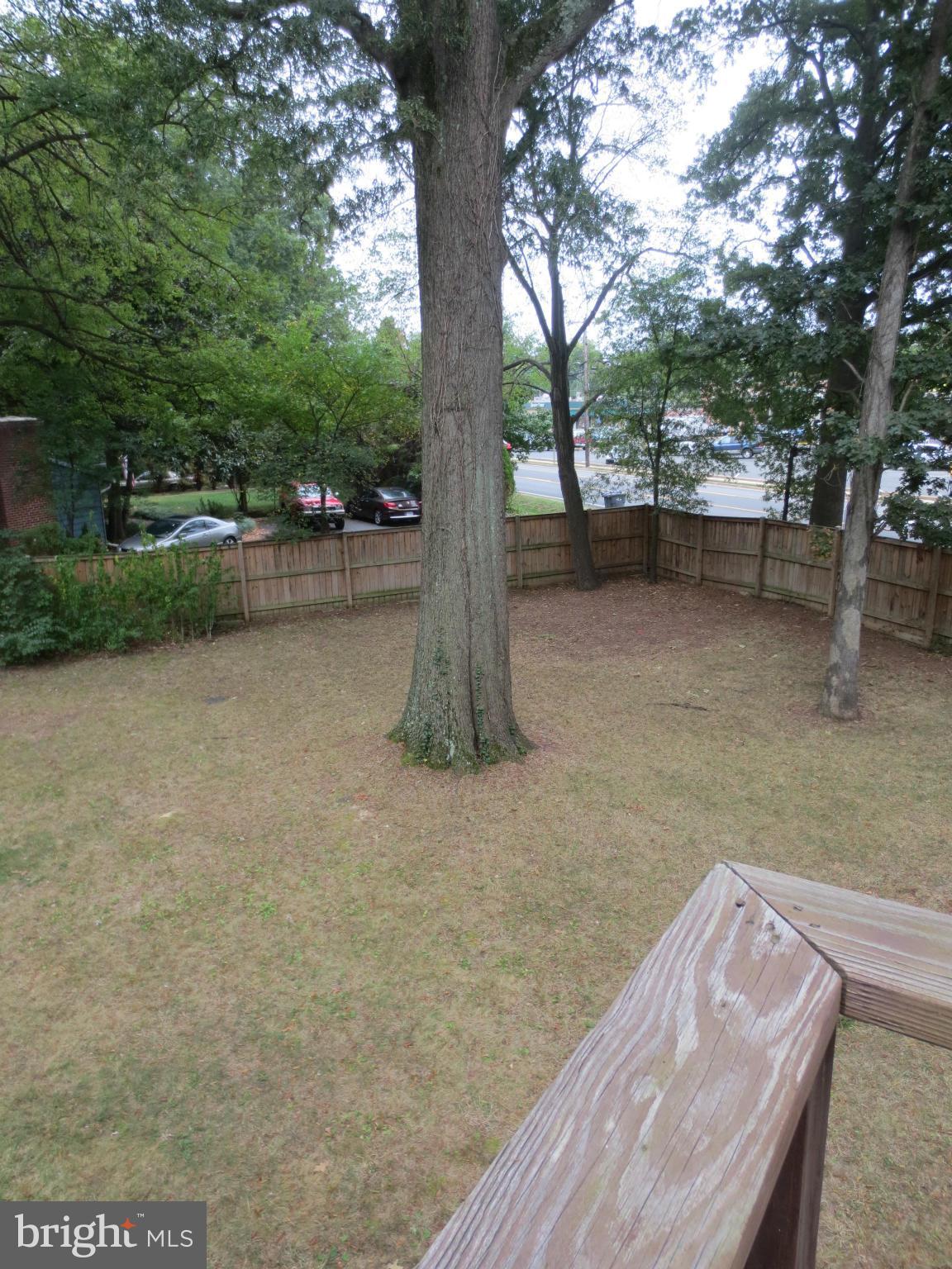 1305 Gahant Road Alexandria, VA 22308 - Photo 24 of 30 Exterior (General)