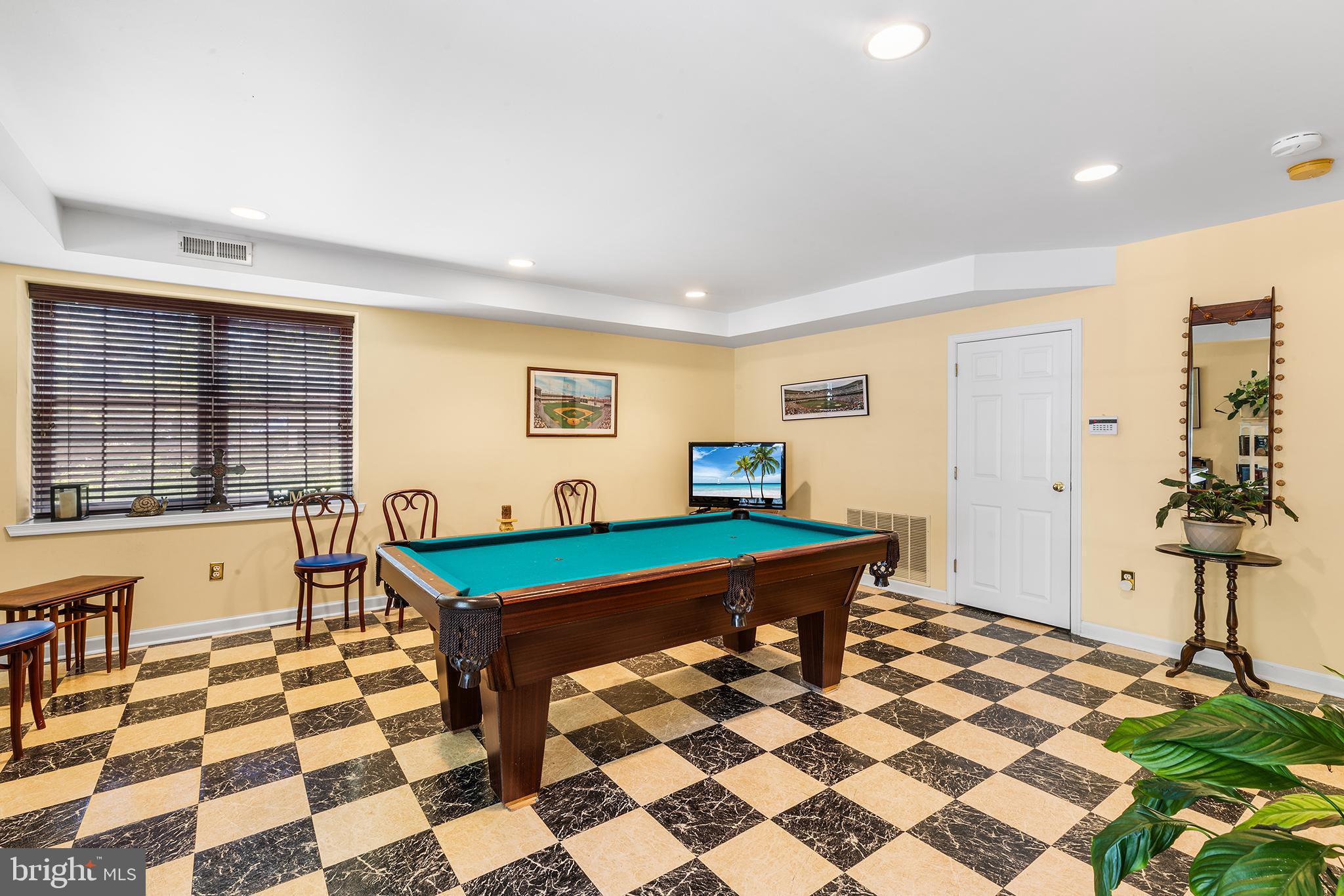 401 North Rolling Road Springfield, PA 19064 - Photo 43 of 79