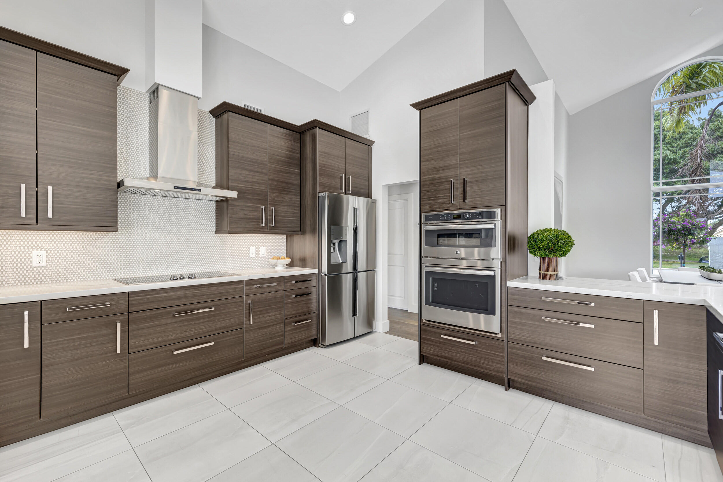 10714 Kirkaldy Lane Boca Raton, FL 33498 - Photo 5 of 33 kitchen