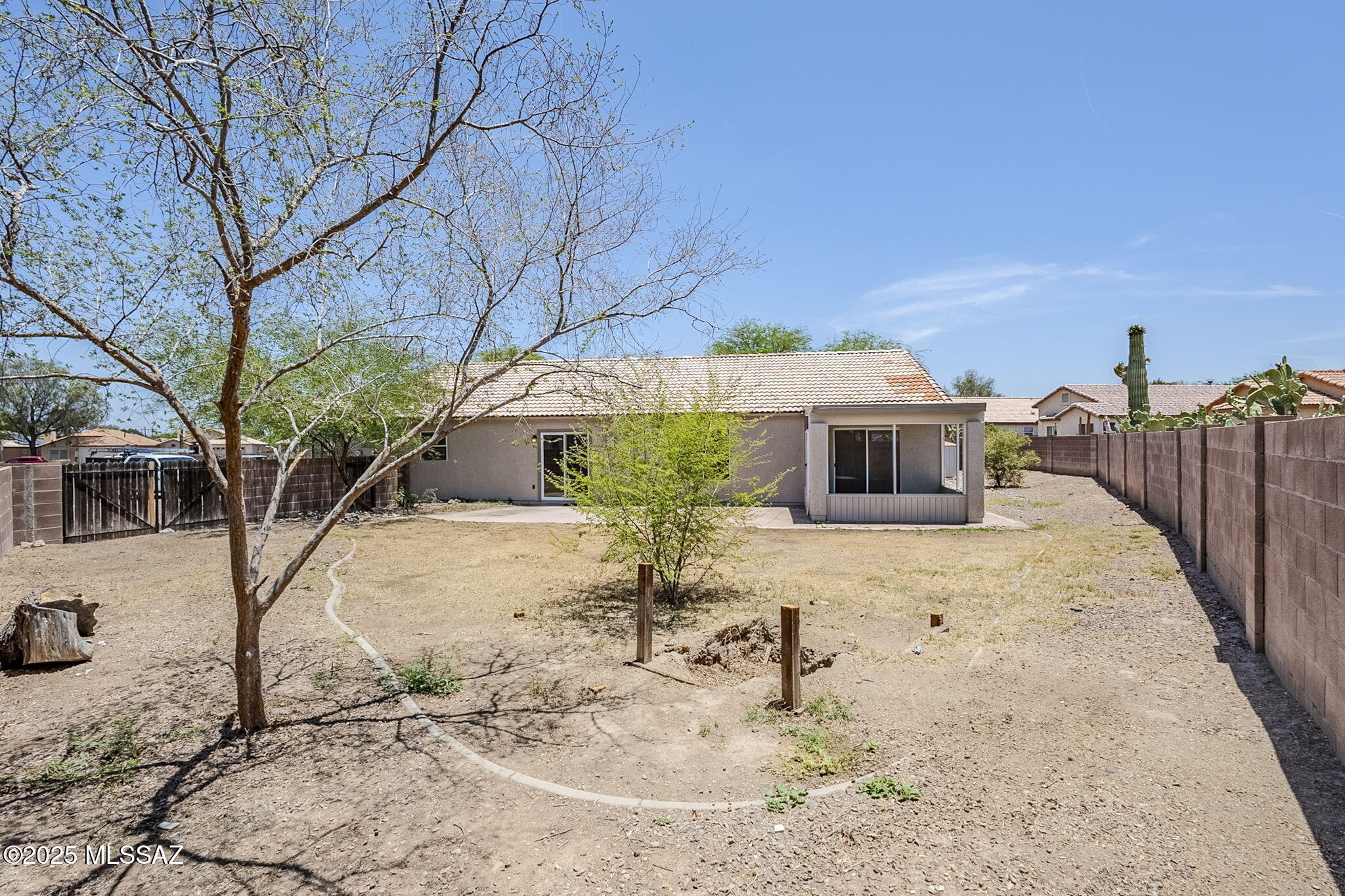 2321 Silvergate Place Tucson, AZ 85745 - Photo 42 of 45