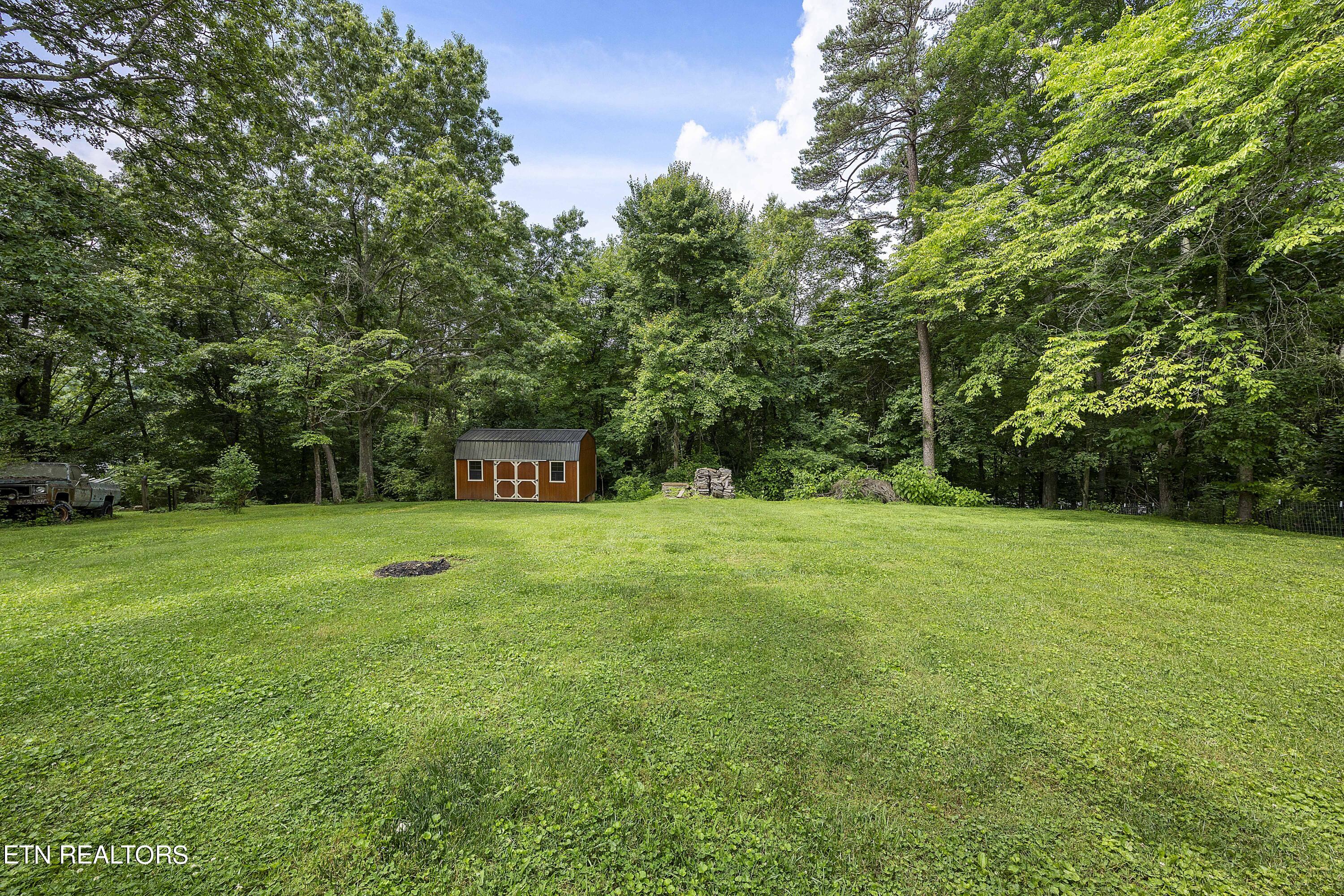 264 Sherwood Road Powell, TN 37849 - Photo 24 of 28 L40A7319