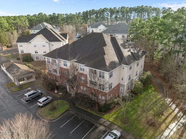 $300,000 | 1331 Arborgate Circle, Chapel Hill, NC 27514