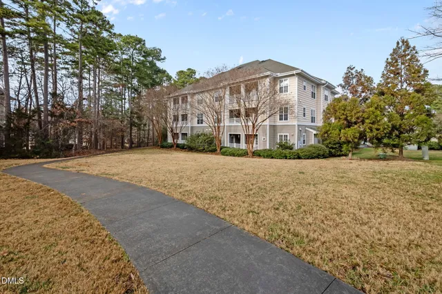 $300,000 | 1331 Arborgate Circle, Chapel Hill, NC 27514