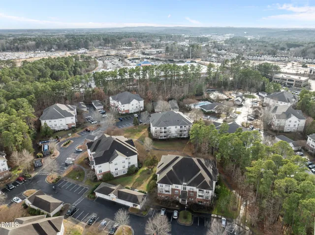 $300,000 | 1331 Arborgate Circle, Chapel Hill, NC 27514