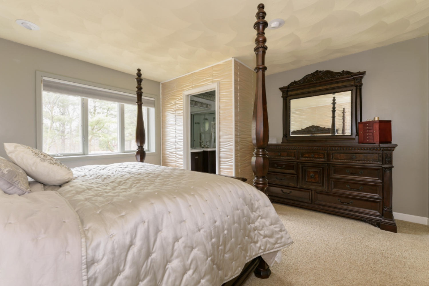 7579 Hunters Ridge Drive Kalamazoo, MI 49009 - Photo 11 of 40 Hunters_Ridge_Dr_7579_Kalamazoo_49009-25