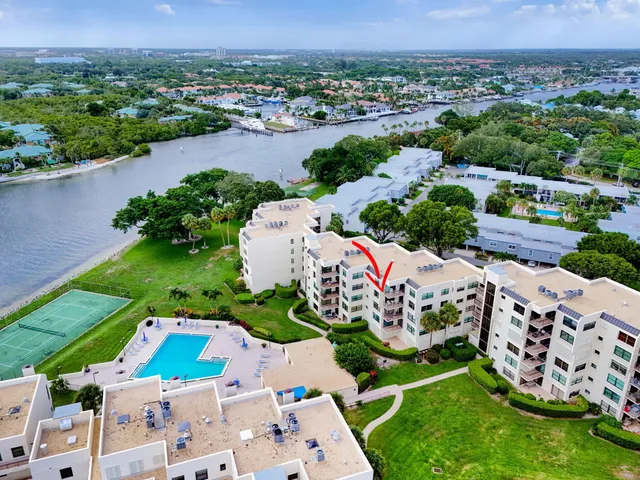 $550,000 | 372 Golfview Road, Unit 403, North Palm Beach, FL 33408