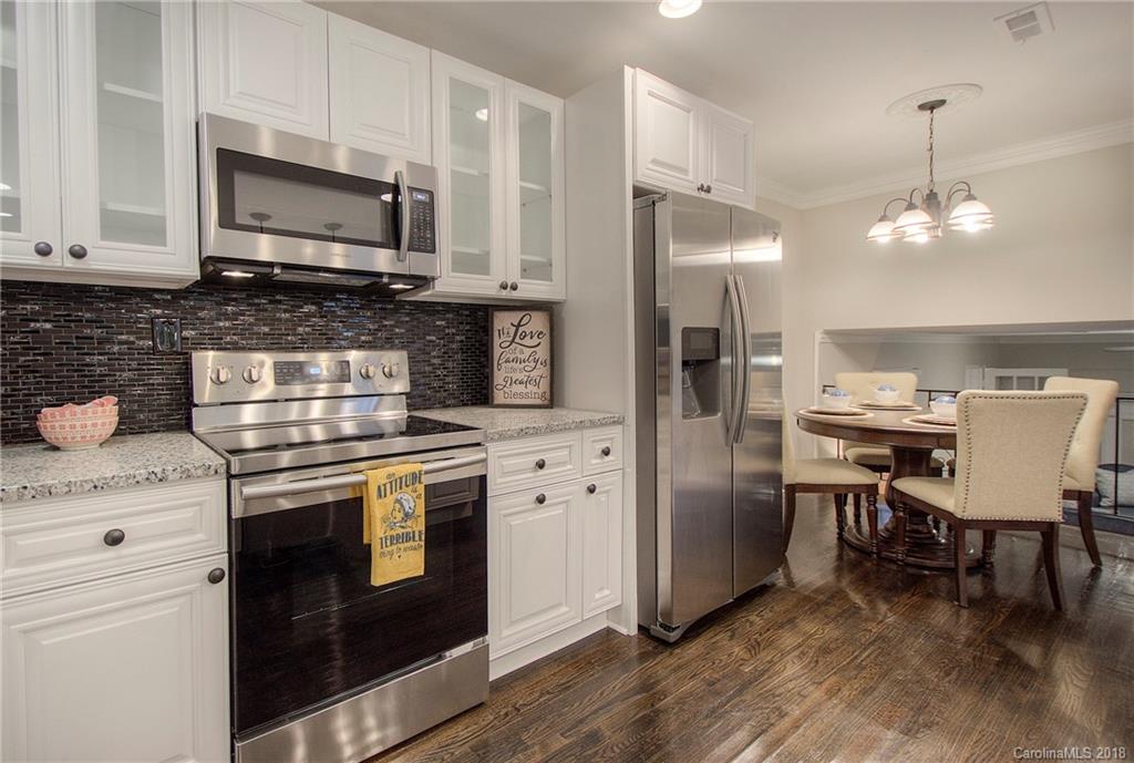 853 Log Cabin Road Charlotte, NC 28213 - Photo 9 of 28 Gallery Image 9