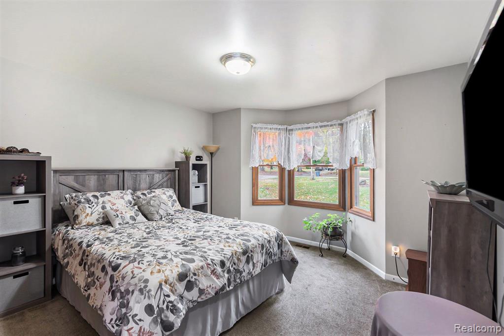 14453 Ripley Road Linden, MI 48451 - Photo 17 of 29