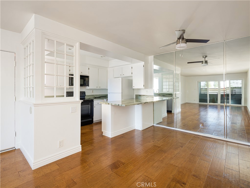 5917 Armaga Spring Road, Unit H Rancho Palos Verdes, CA 90275 - Photo 11 of 38