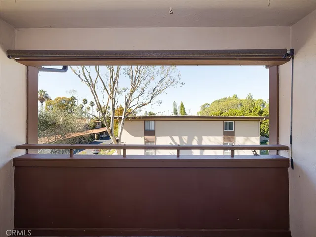 $3,450 | 5917 Armaga Spring Road, Unit H, Rancho Palos Verdes, CA 90275