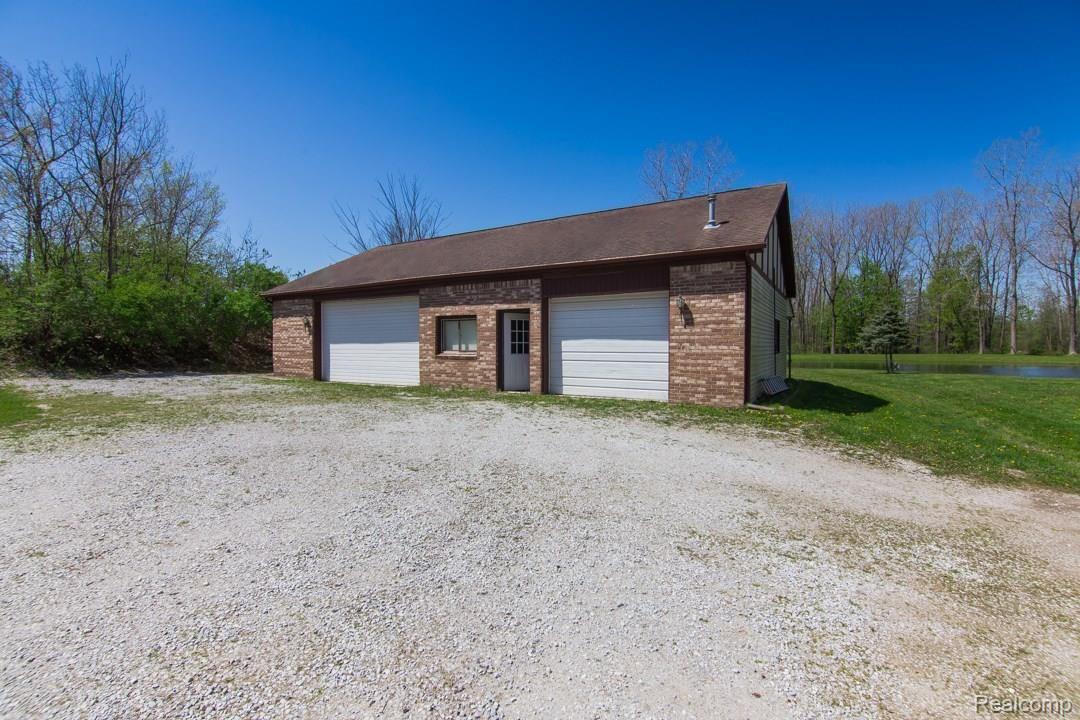 73555 Memphis Ridge Road Richmond, MI 48062 - Photo 24 of 75 IMG_3795.jpg