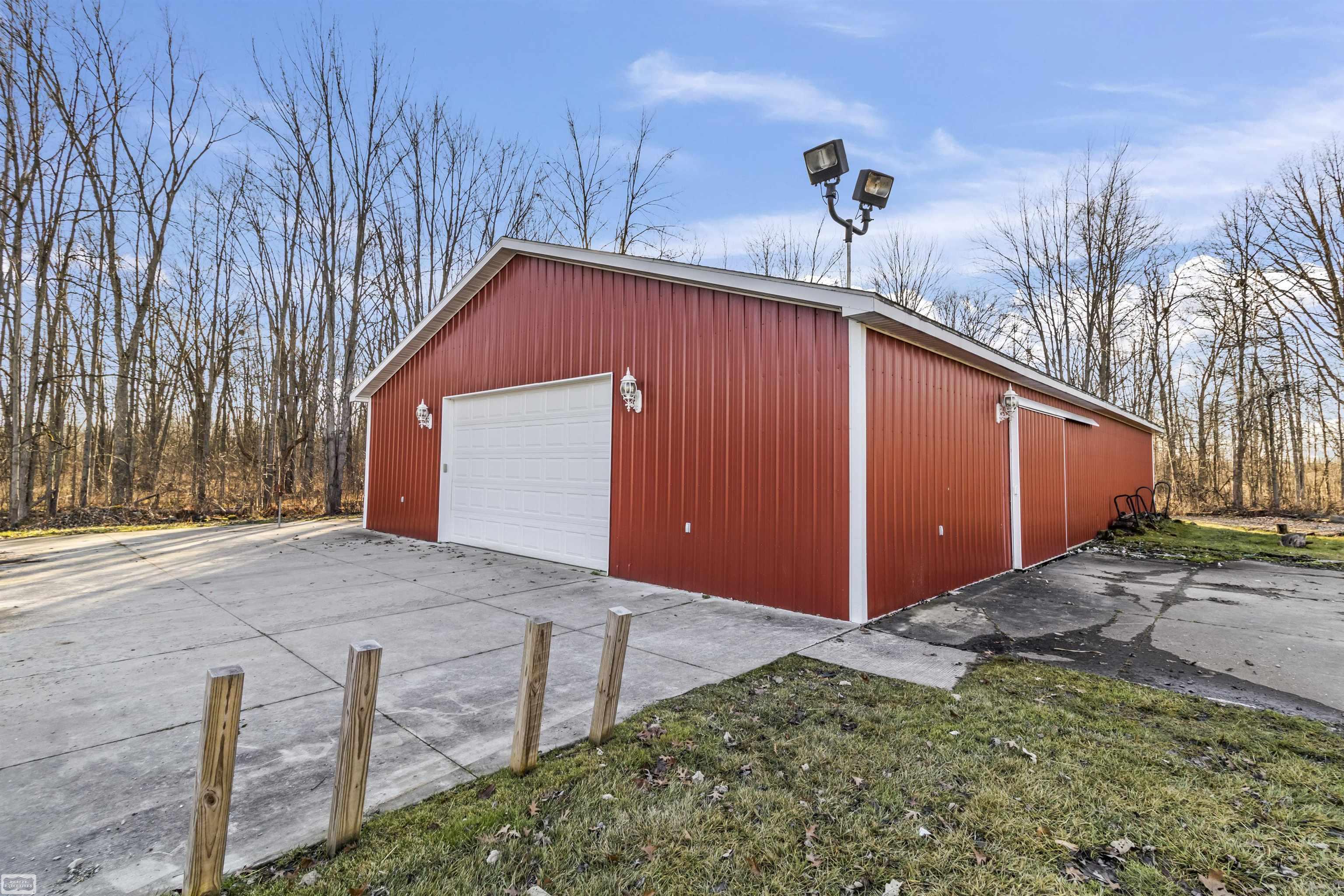22290 27 Mile Road Ray, MI 48096 - Photo 73 of 85 50130900-d184ed47-08fc-49ba-8490-bfbd95ee6da4.JPG