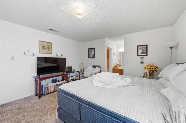 $238,500 | 412 Amber Lane, DeSoto, TX 75115