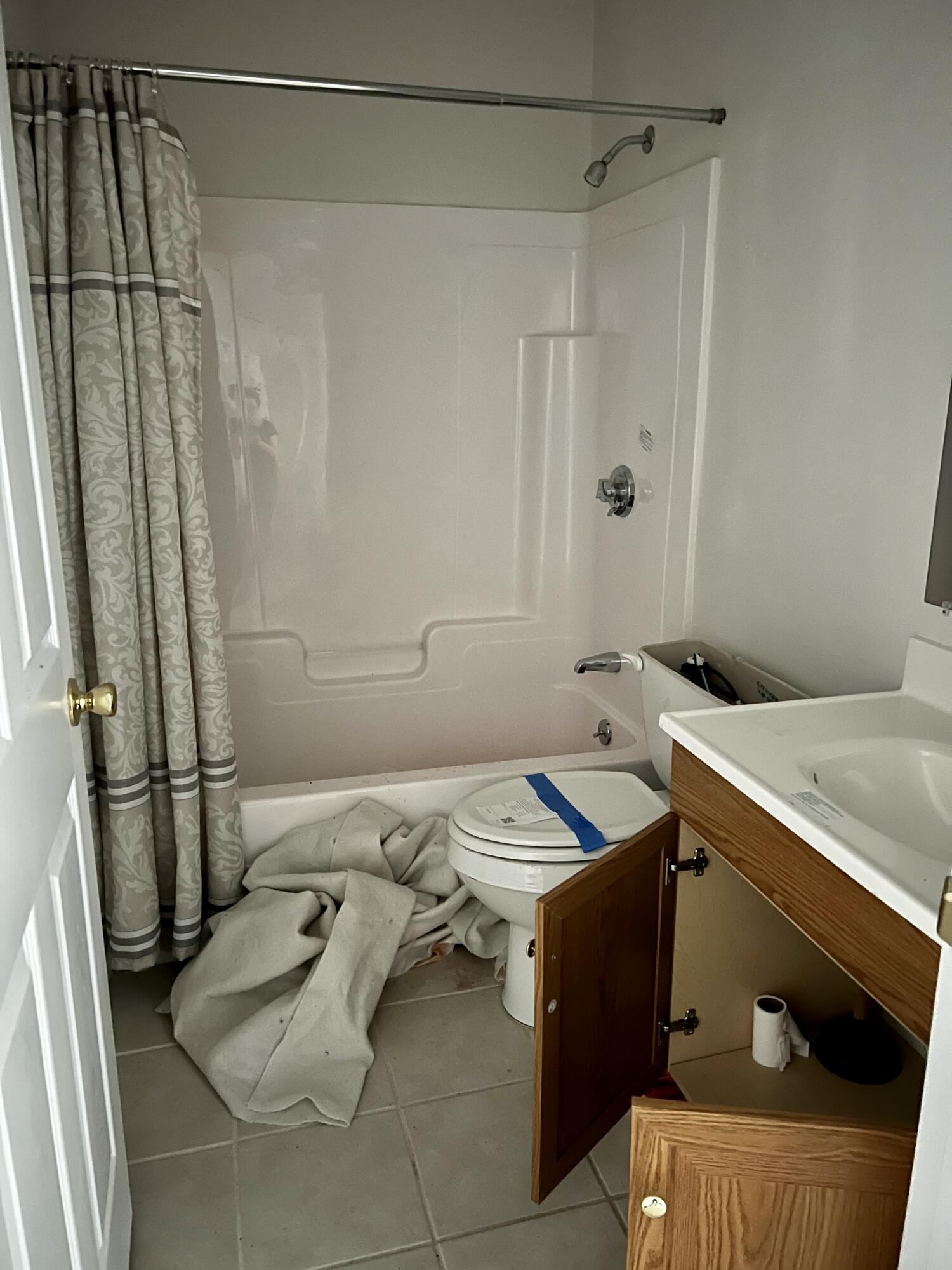 53 Sunday River Road, Unit 5 Bethel, ME 04217 - Photo 13 of 29 2nd Floor Bathroom