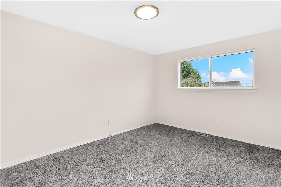903 North 29th Street Renton, WA 98056 - Photo 12 of 25 Gallery Image 12