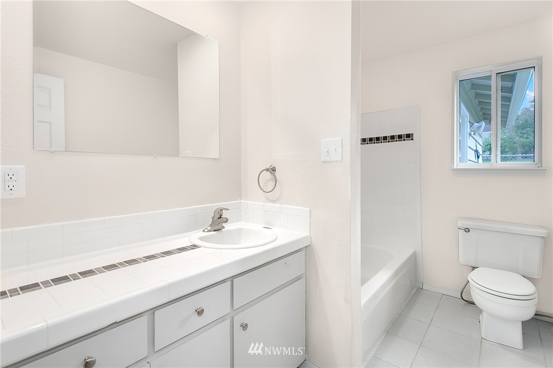 903 North 29th Street Renton, WA 98056 - Photo 18 of 25 Gallery Image 18
