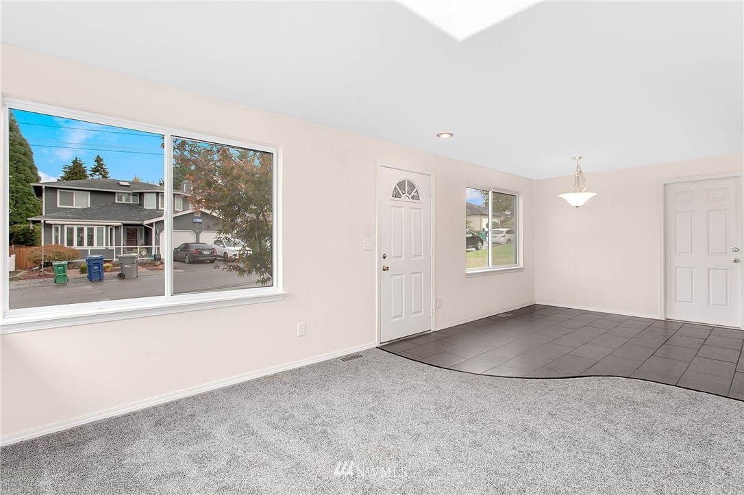 903 North 29th Street Renton, WA 98056 - Photo 5 of 25 Gallery Image 5