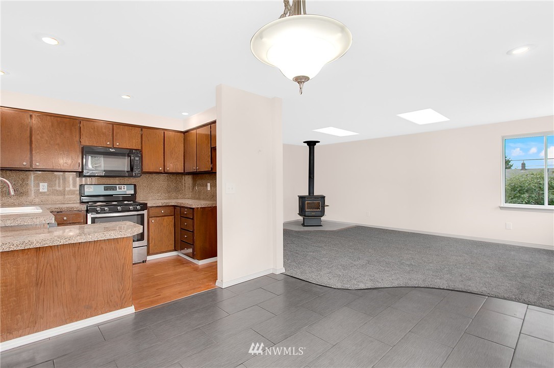 903 North 29th Street Renton, WA 98056 - Photo 6 of 25 Gallery Image 6
