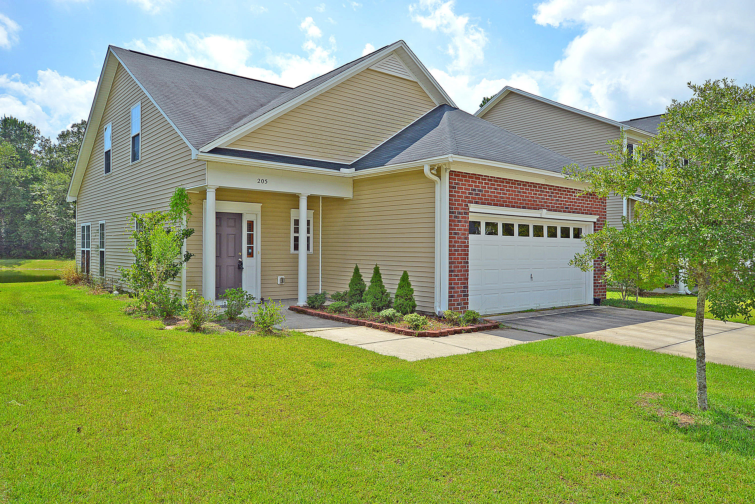 205 Island Green Road Goose Creek, SC 29445 - Photo 1 of 23 DSC_0538 copy
