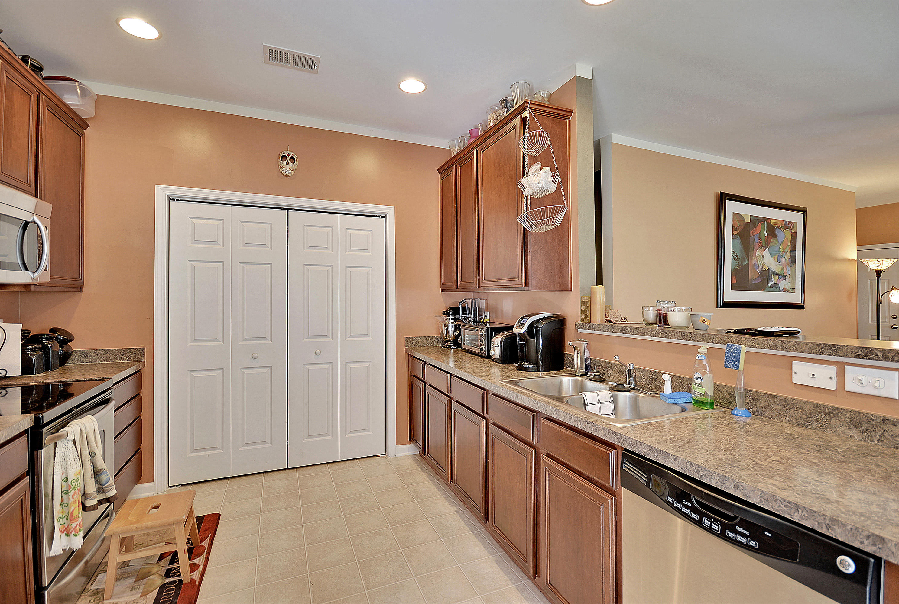 205 Island Green Road Goose Creek, SC 29445 - Photo 10 of 23 DSC_0636_DSC_0641 copy