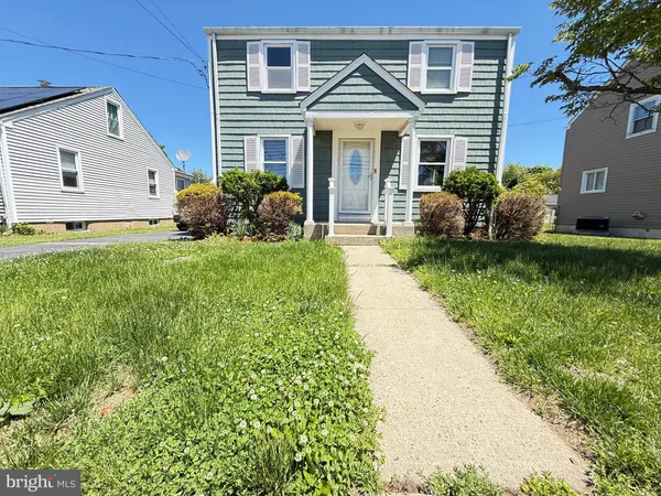 $2,700 | 210 Kuser Road, Hamilton, NJ 08619