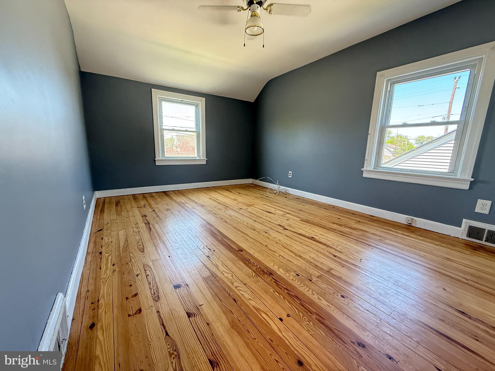 210 Kuser Road Hamilton, NJ 08619 - Photo 13 of 21