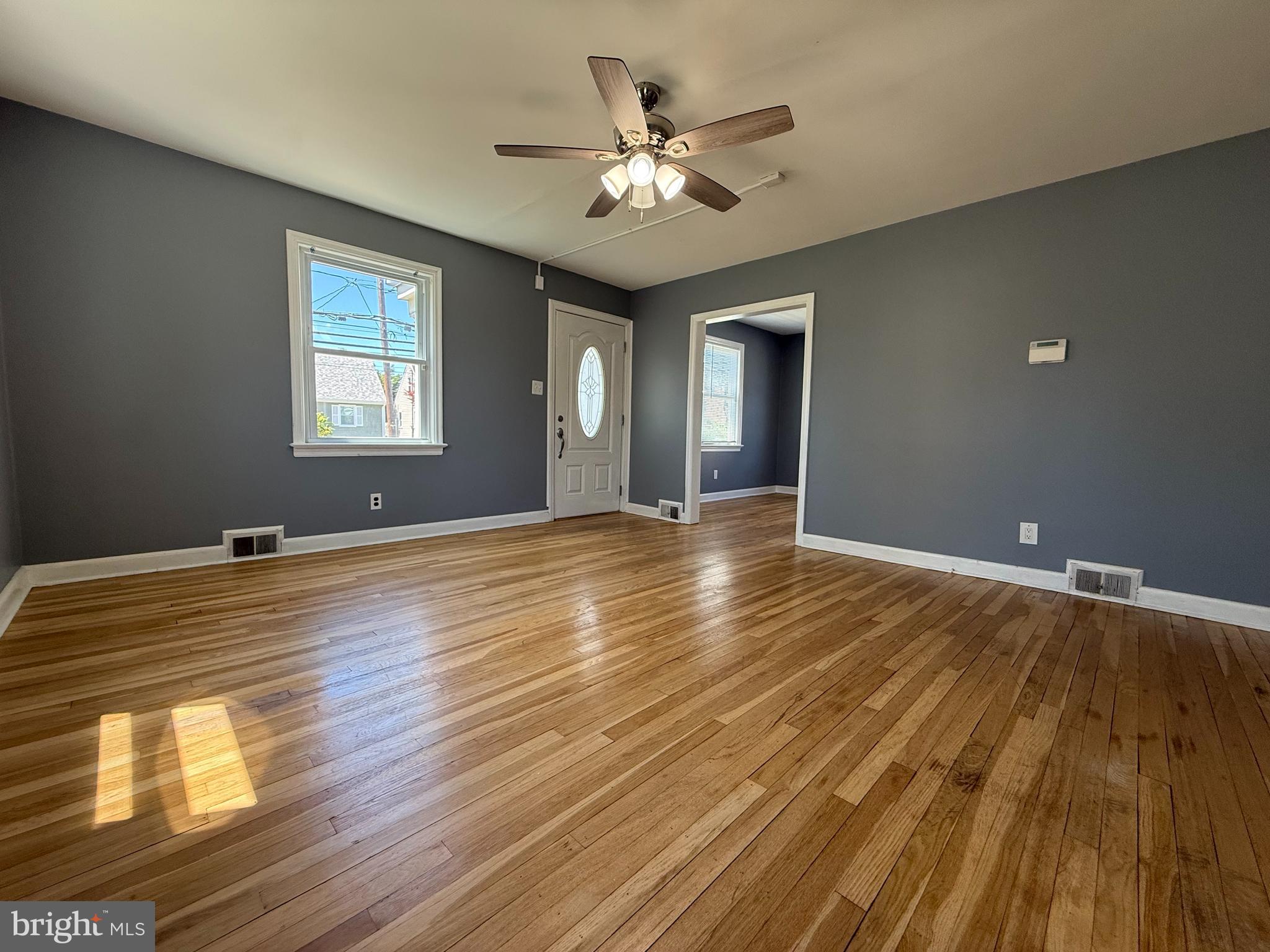 210 Kuser Road Hamilton, NJ 08619 - Photo 10 of 21