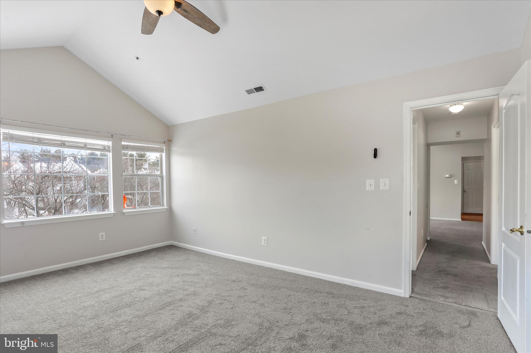 8591 Falls Run Road, Unit L Ellicott City, MD 21043 - Photo 12 of 29 Lost of natural light