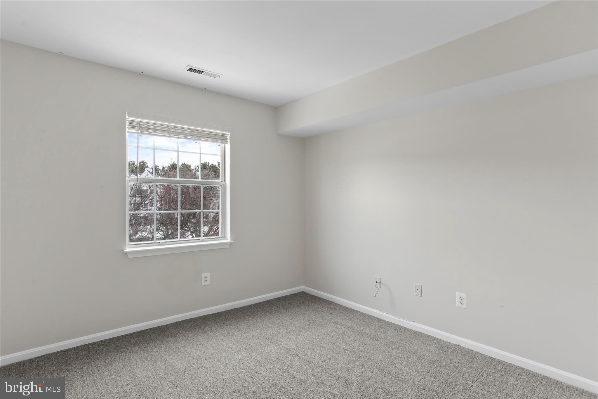 8591 Falls Run Road, Unit L Ellicott City, MD 21043 - Photo 13 of 29