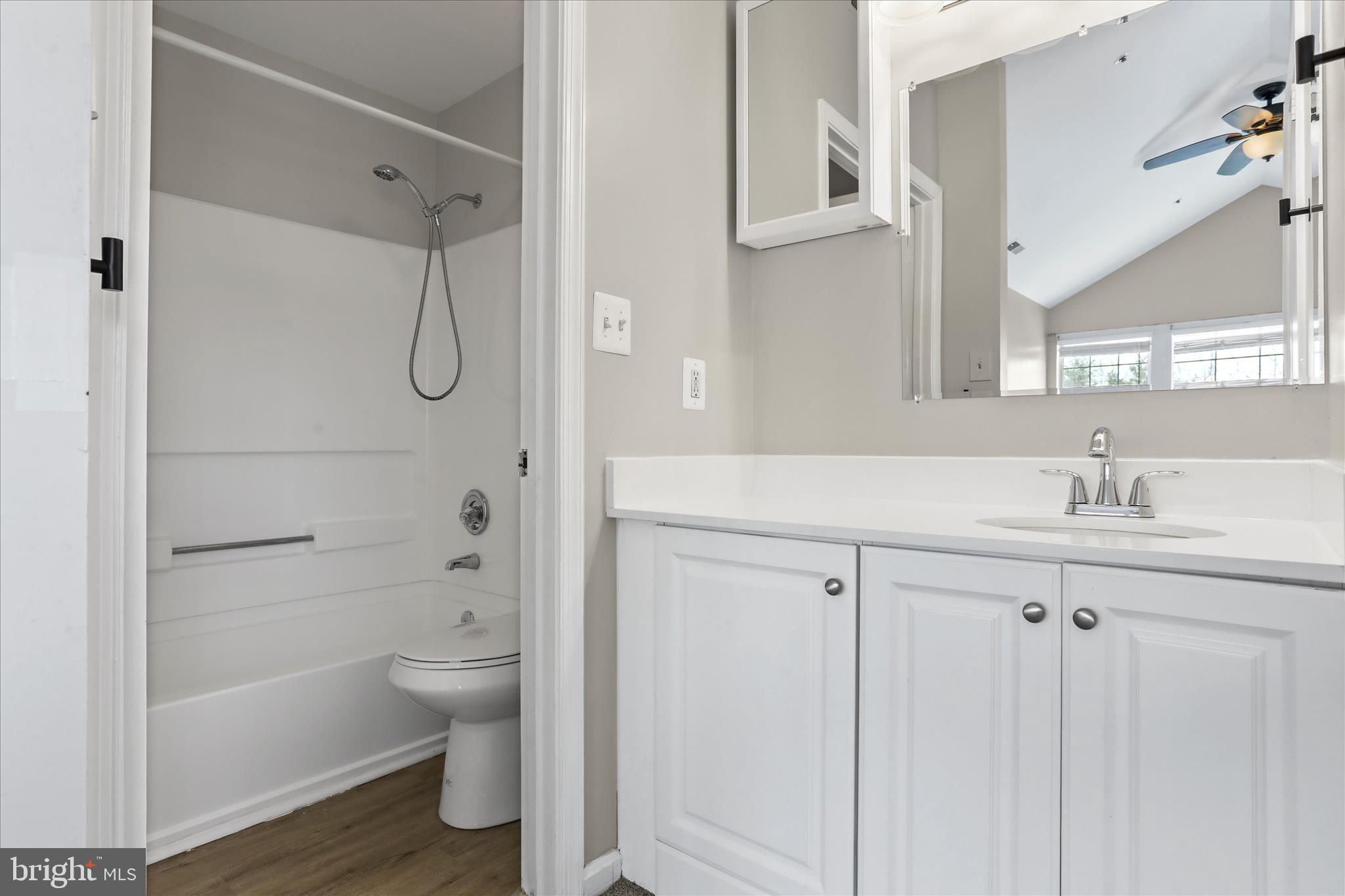 8591 Falls Run Road, Unit L Ellicott City, MD 21043 - Photo 16 of 29