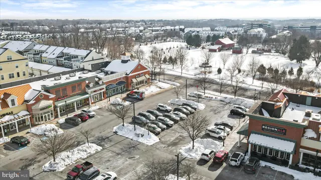 $275,000 | 8591 Falls Run Road, Unit L, Ellicott City, MD 21043