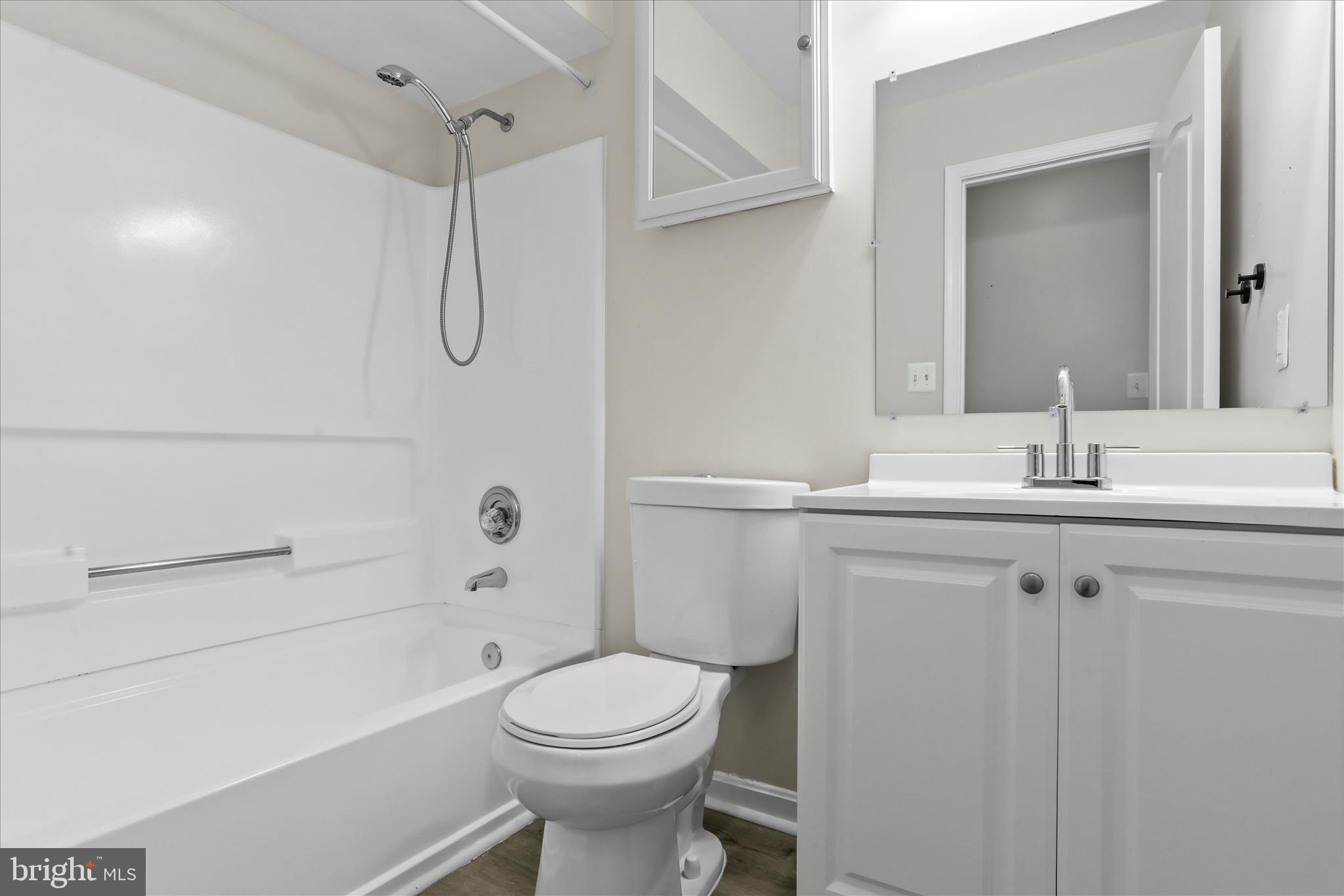 8591 Falls Run Road, Unit L Ellicott City, MD 21043 - Photo 10 of 29