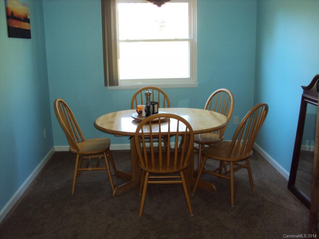 11504 5 Cedars Road Charlotte, NC 28226 - Photo 5 of 11 Gallery Image 5