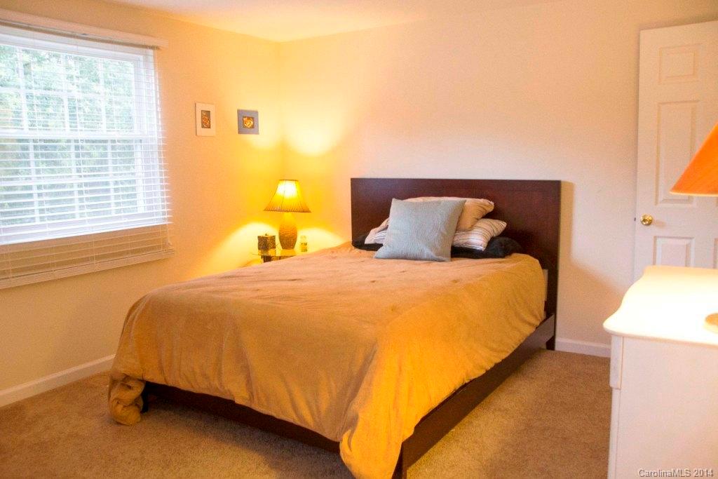 11504 5 Cedars Road Charlotte, NC 28226 - Photo 9 of 11 Gallery Image 9