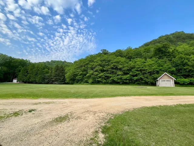 $115,000 | 35 Stockholm Wi 54769, Stockholm, WI 54769