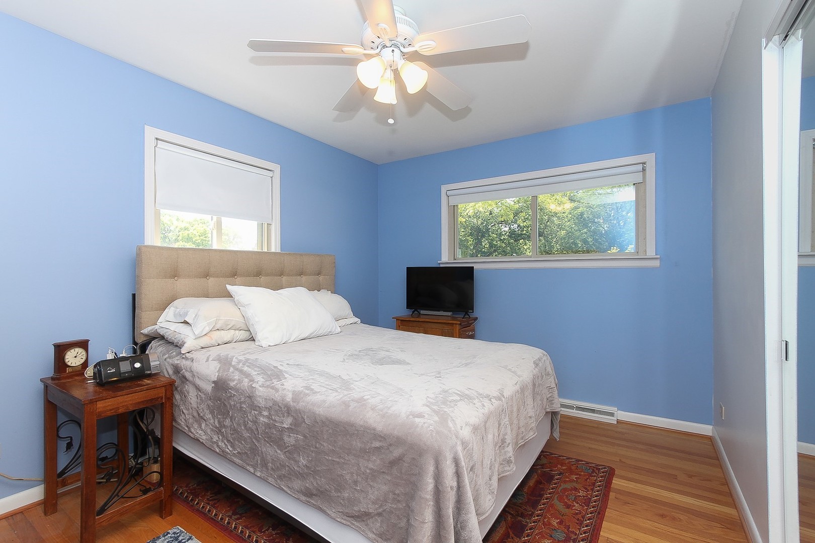 3747 Rugen Road Glenview, IL 60025 - Photo 13 of 25 Gallery Image 13