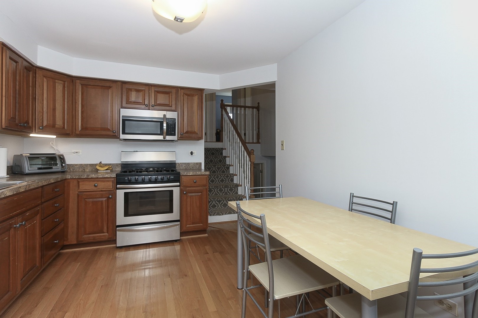 3747 Rugen Road Glenview, IL 60025 - Photo 8 of 25 Gallery Image 8
