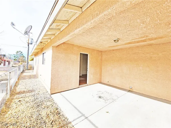 $1,235 | 1850 Pershing Avenue, Unit B, Pahrump, NV 89048