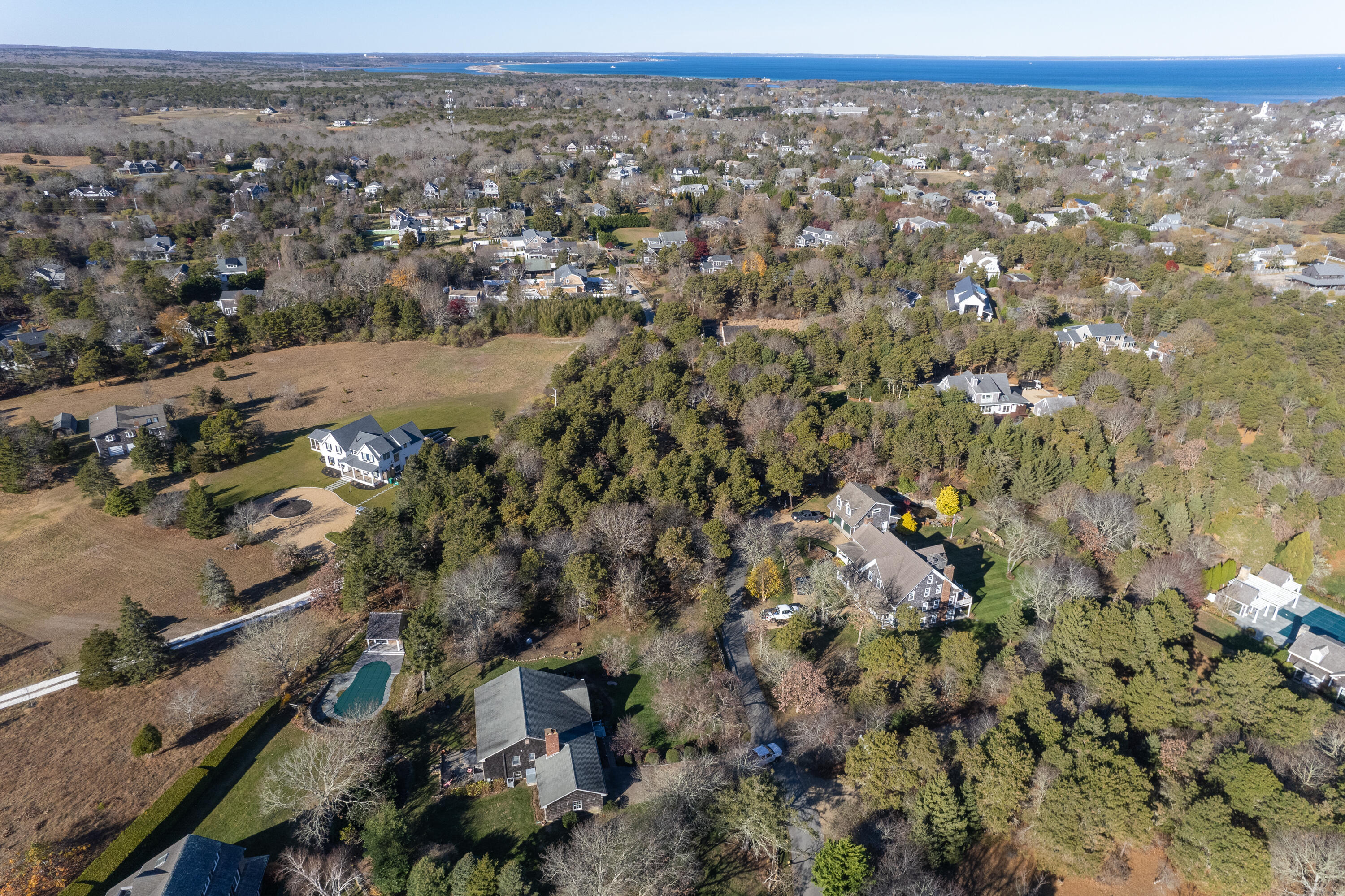 26 Mill Hill Road Edgartown, MA 02539 - Photo 3 of 4 26 Mill Hill-10